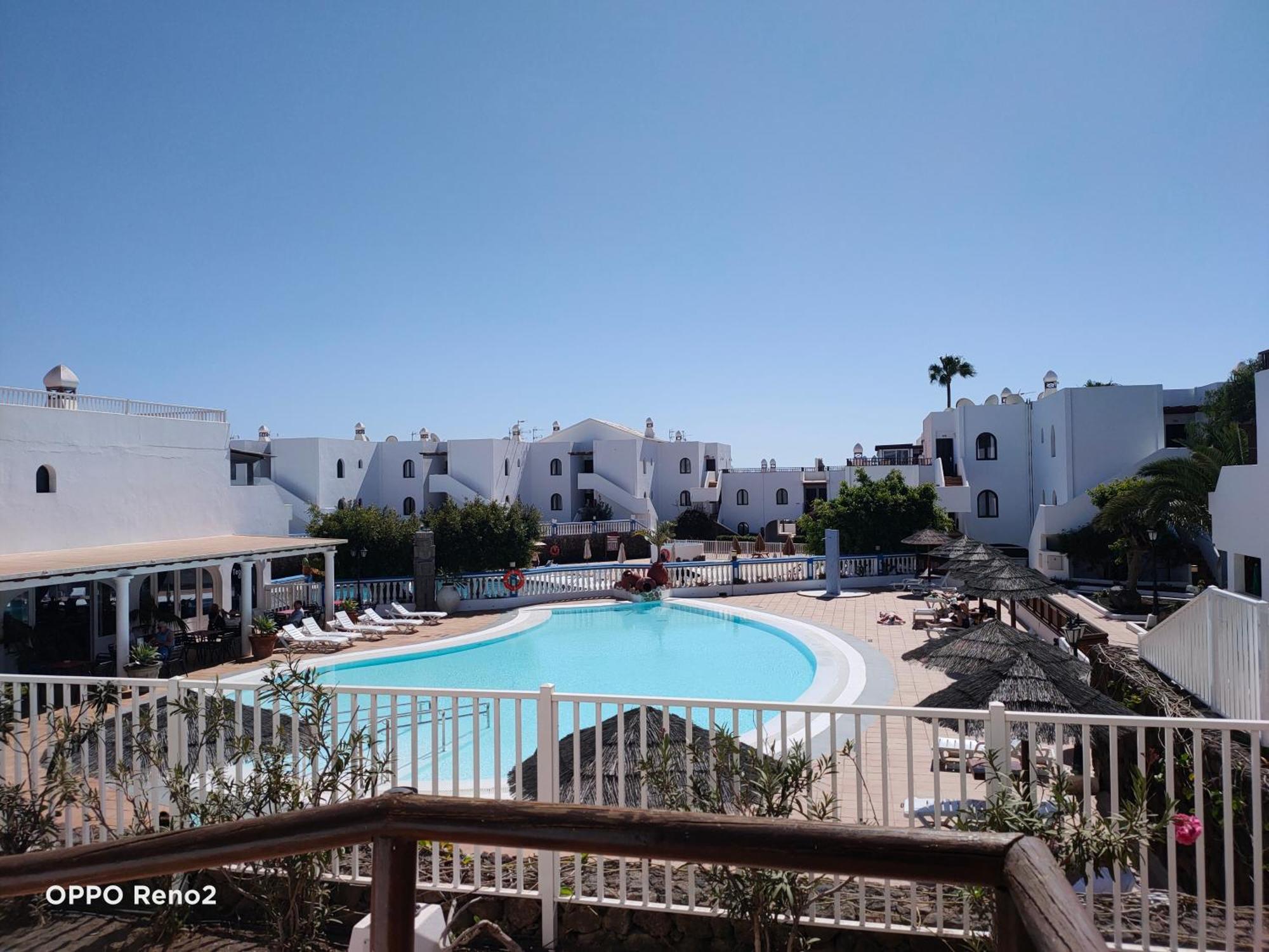 Flor De Cactus Apartment Costa Teguise Exterior photo